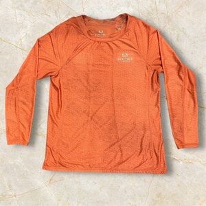 Women’s. RealTree fishing shirt